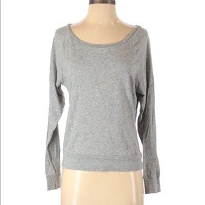 PINK Victoria Secret l Gray Sweatshirt Small (gray sweatshirt)